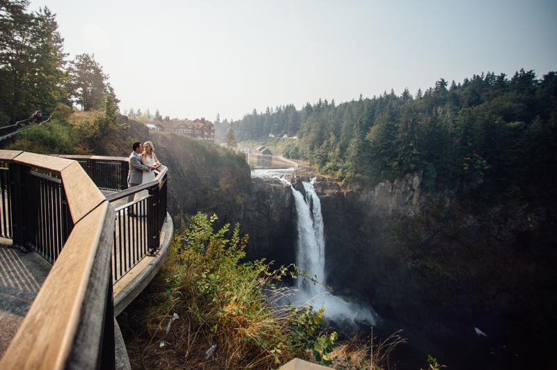 Rachel Alvin Salish Lodge Snoqualmie Falls Wedding Jerome Tso Alvin 16